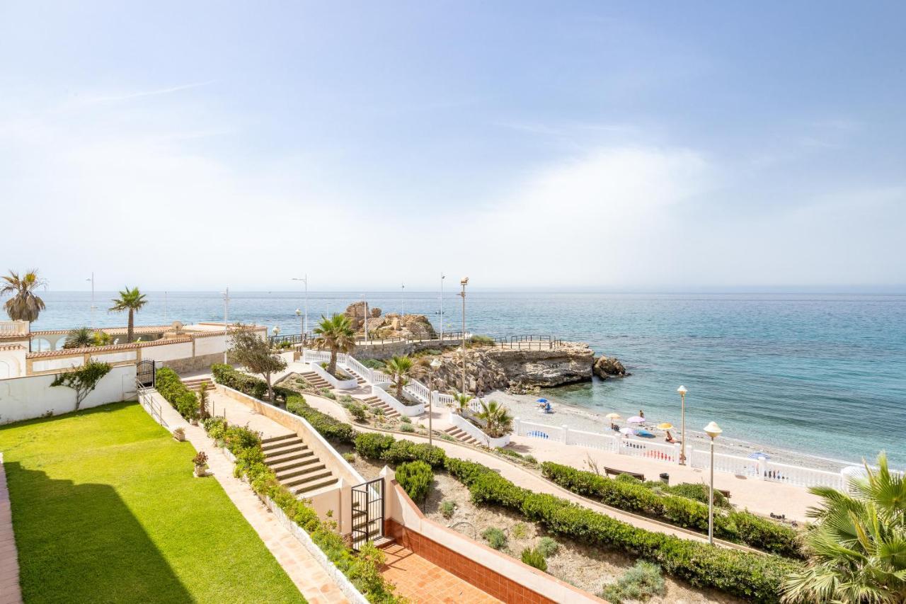 Stylish Apartment With Sea View Nerja Eksteriør billede